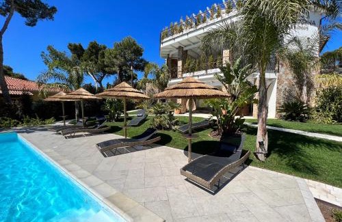 Porto Pino Apartment | Suite Villa Aquamarina con Jacuzzi Riservata