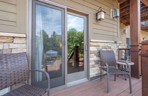 Thayerville Apartment | Suites at Silver Tree: A119 Studio Lake View