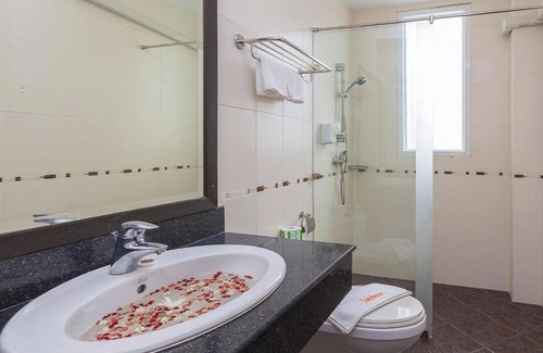 Patong Hotel | Sukcheewa Residence Phuket
