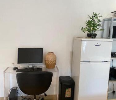 Highlands Apartment | Summer guest house with hottub and BBQ area
