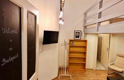 Jozsefvaros Apartment | Summer Holiday Apartman