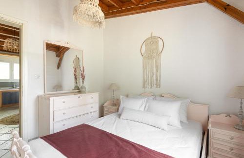 Vourvourou House | Summer Retreat in Sithonia #FeelsLikeHome