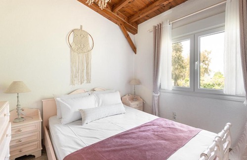 Vourvourou House | Summer Retreat in Sithonia #FeelsLikeHome