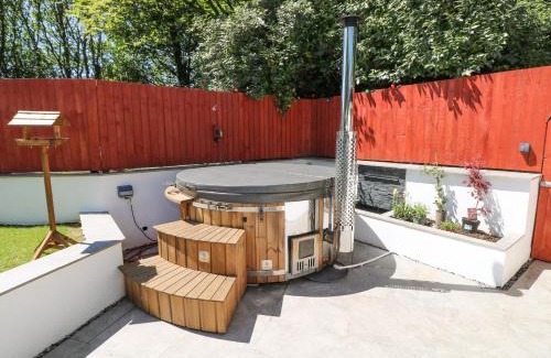 Penally House | Summerhouse