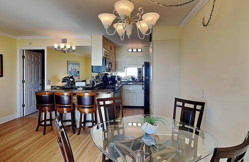 Panama City Beach Resort | Summit Beach Resort by Southern Vacation Rentals