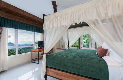Kurseong Hotel | Summit Bougainvillea Tea Resort