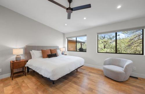 Prescott House | Summit Lodge- Sleeps 10, 4 Full Bath, Pet Friendly