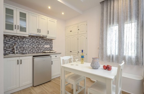 Old Town Naxos Apartment | Sun Beach Hotel