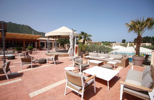 Mazzaforno Apartment | Sun House con piscina by Wonderful Italy