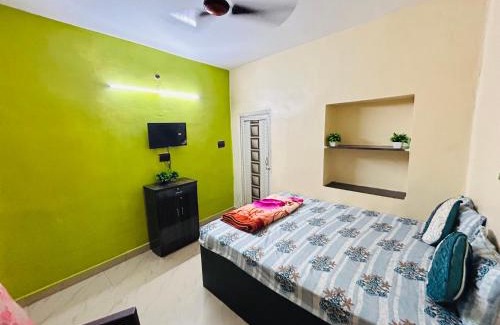 Kolkata House | Sun India Guest House