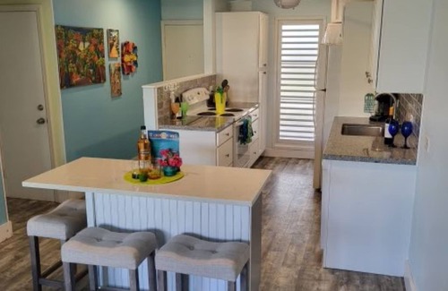 Estate Golden Rock Condo | SUN,SEA,SAND! Ground Floor Colony Cove. All New A/C.