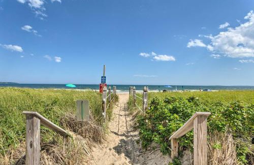 Old Orchard Beach House | Sun-Soaked Coastal Cottage with Deck and Walk to Beach