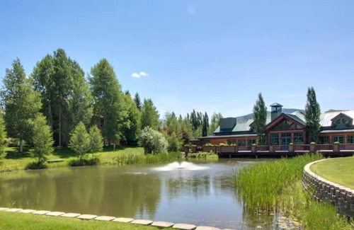 Elkhorn Village Condo | Sun Valley Adventure Condo