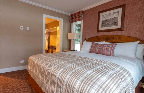 Elkhorn Hotel | Sun Valley Resort, Two Bedroom Lodge Apartment | 2 Units