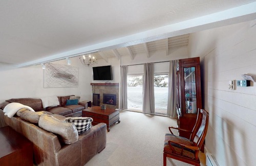 Elkhorn House | Sun Valley Sanctuary