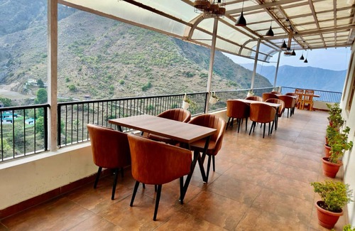Bullawala Hotel | Sun Village Resort by Elite Vista
