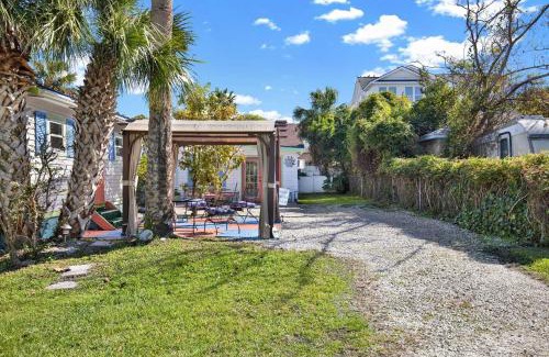 Tybee Island House | Suncatcher Cottage 1508-2nd Avenue A