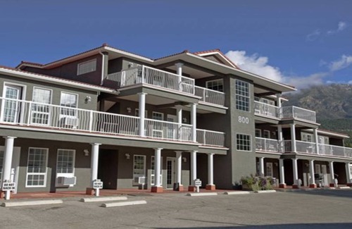 East Kootenay Condo | Sunchaser Vacation Villas at Riverside 1BR SATURDAY Check-In