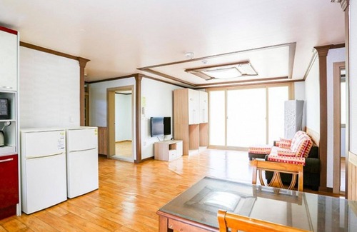Tangsanmit House | Suncheon Tomato Village Pension