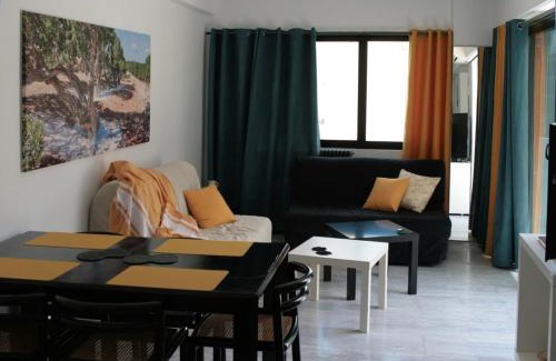 Ampelokipoi Apartment | SunLoft35 by MPS