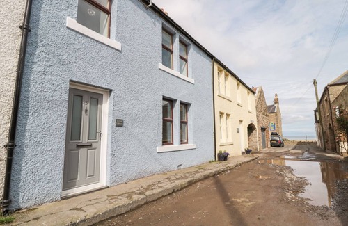 Seahouses Cottage | Sunnie Cottage