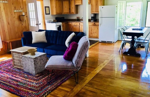 Stowe Apartment | Sunny 2 Bdrm - Mtn Views, Close to Everything!