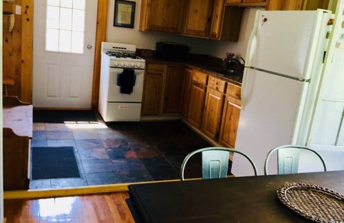 Stowe Apartment | Sunny 2 Bdrm - Mtn Views, Close to Everything!