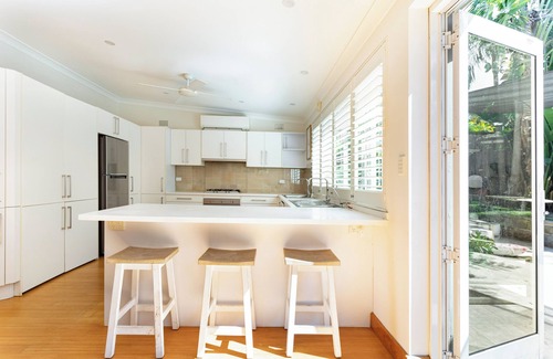 Bellevue Hill House | Sunny 3 bed house in Bondi, 10 minutes to beach, perfect for outdoor living