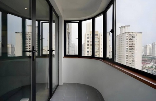 Huangpu Apartment | Sunny Abode复兴苑 3-Bedroom near Xintiandi