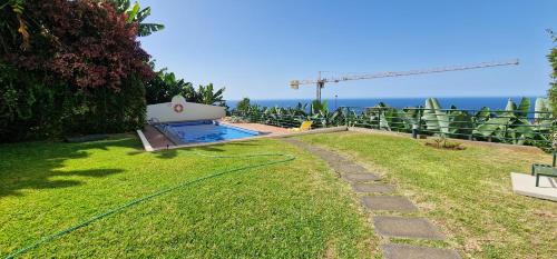 Arco da Calheta Apartment | Sunny Arco Retreat