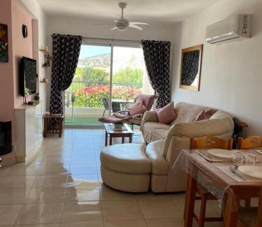 Peyia Town Apartment | Sunny Bliss