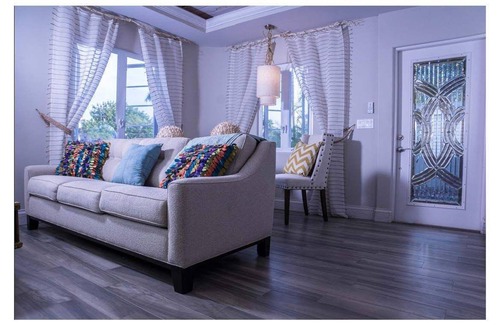 Gulfport House | (Sunny) Days of Our Lives | Includes Pool, BBQ and Bikes!