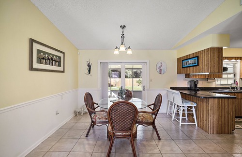Leesburg House | Sunny Getaway: Easy Access to Orlando & the Shore!
