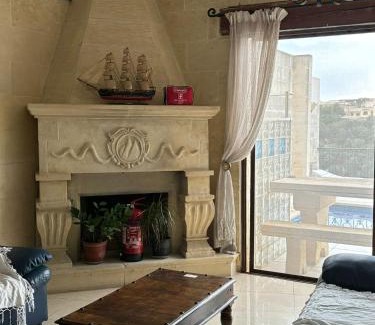 Fontana Bed & Breakfast | Sunny Gozo Getaway Pool & Easy Check-In