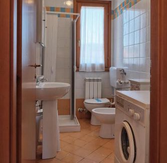 Rosapineta Apartment | Sunny holiday flat-Beahost