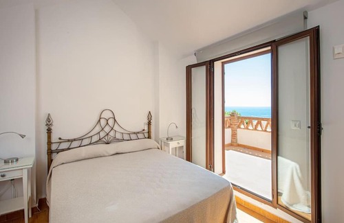 Almunecar House | Sunny house with great sea views, 3 terraces, private heated pool and sauna