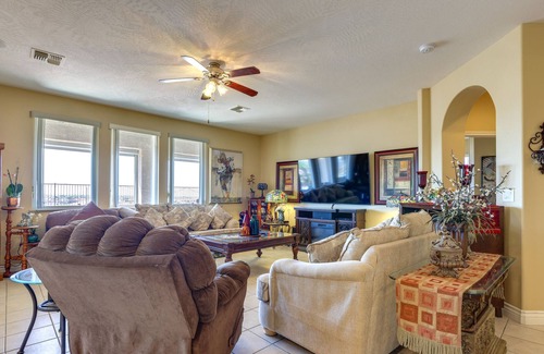 Laughlin House | Sunny Laughlin Home w/ Fire Pit!