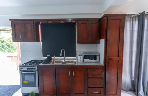 Degazon Apartment | Sunny Luxuries - Union Terrace