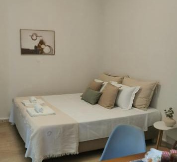 Alepou Apartment | Sunny Patio Studio Corfu !