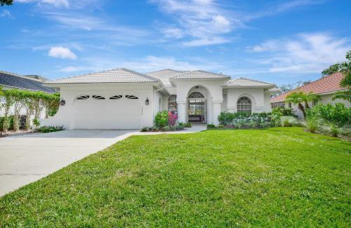 North Naples House | Sunny Retreat with Private Pool in North Naples