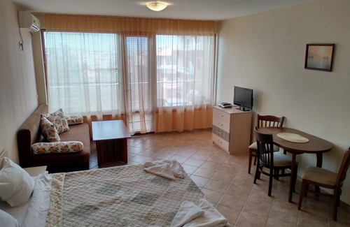 Sarafovo Hotel | Sunny Sands Studios