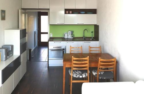 Schilksee Apartment | Sunny Seaside Apartment Kiel