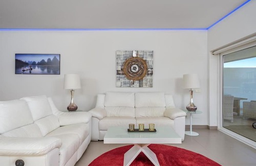 La Capellania Apartment | Sunny terrace with Jacuzzi by Costarentals- Ref 26