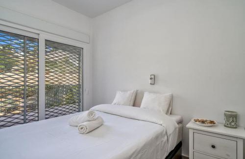 La Capellania Apartment | Sunny terrace with Jacuzzi by Costarentals- Ref 26
