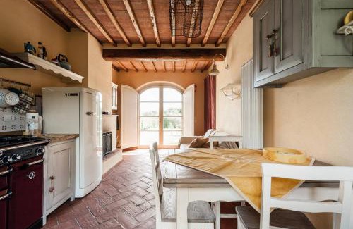 Lucca House | SunnySide Pool and relax in Lucca hills