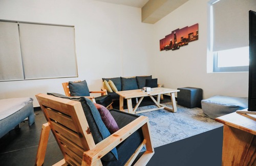 Qartaboun Apartment | SunnySide - studio in Byblos with stunning sunrise view and 24/7 electricity