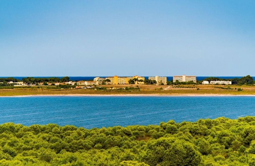 San Luis Apartment | Sunrise Apartment Pinlake
