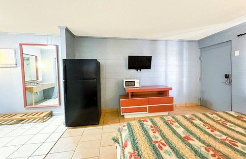 Albany Hotel | Sunrise Inn By OYO Albany
