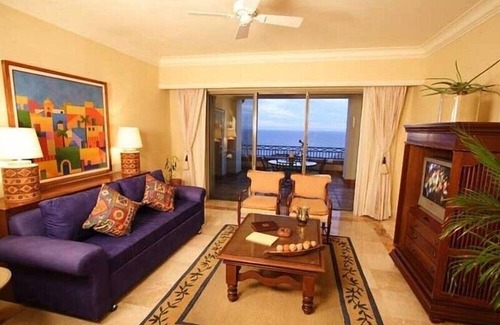 Paraiso Escondido Resort | Sunset Beach Presidential Suite. Charming 2-bedroom resort Cabo San Lucas