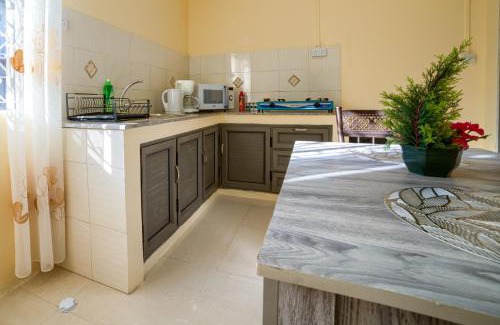 Pereybere Apartment | Sunset Bliss Pereybere 2